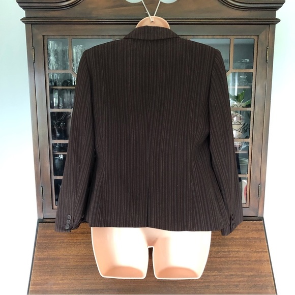 Style & Co 2 piece Suit - Picture 5 of 16